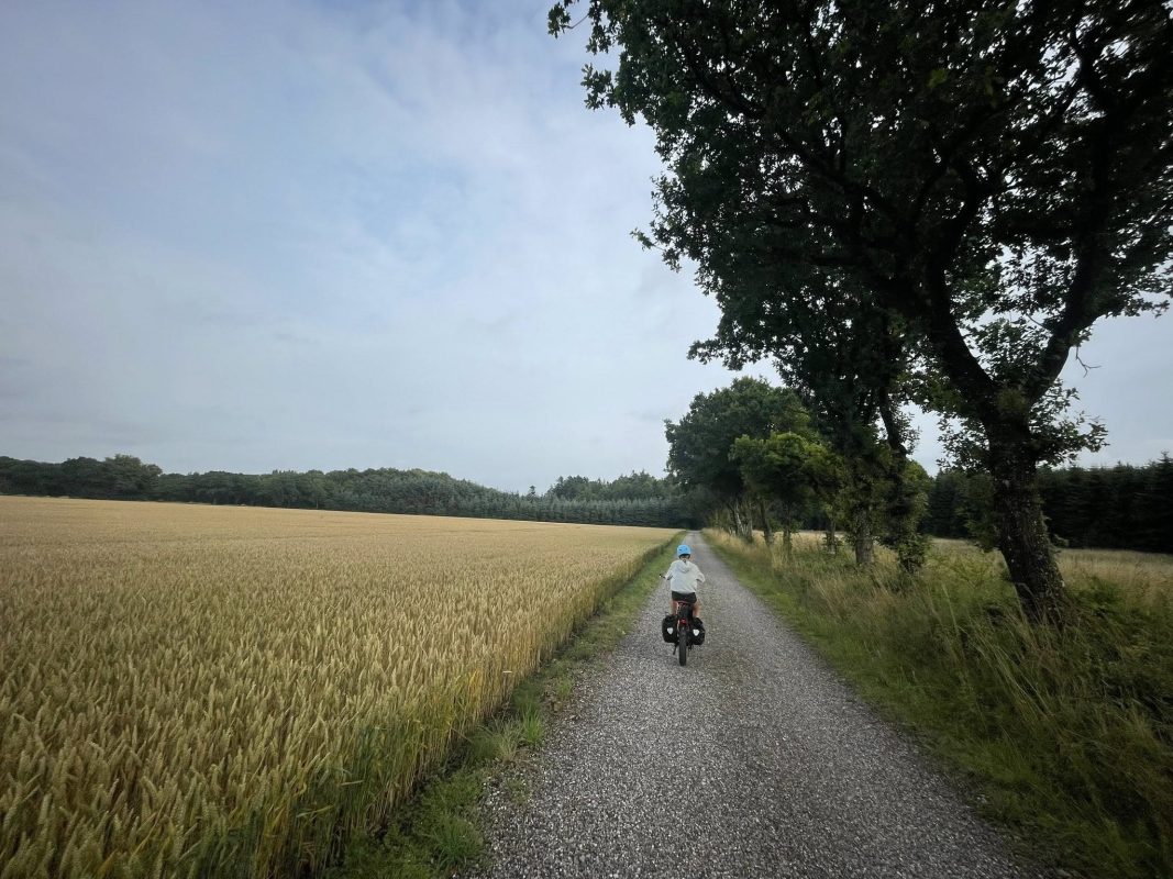 Far & Datter – 483 km, en smule kaos og rigtig mange grin 10 518285003 10161901410217858 2805897778887232661 n