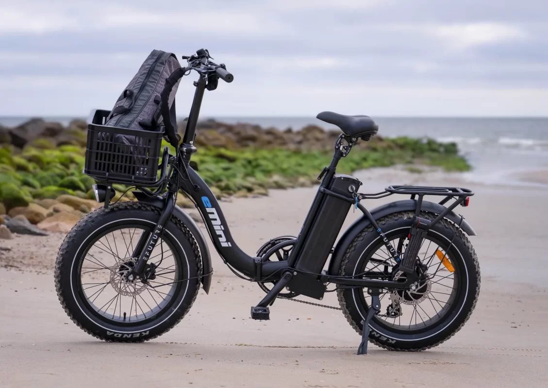 Efuture eMini Low Sort med sorte fælge