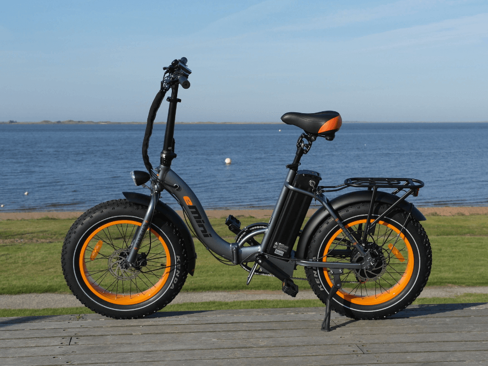 Forside 31 eMini Low GT40 - Grå m. Orange fælge