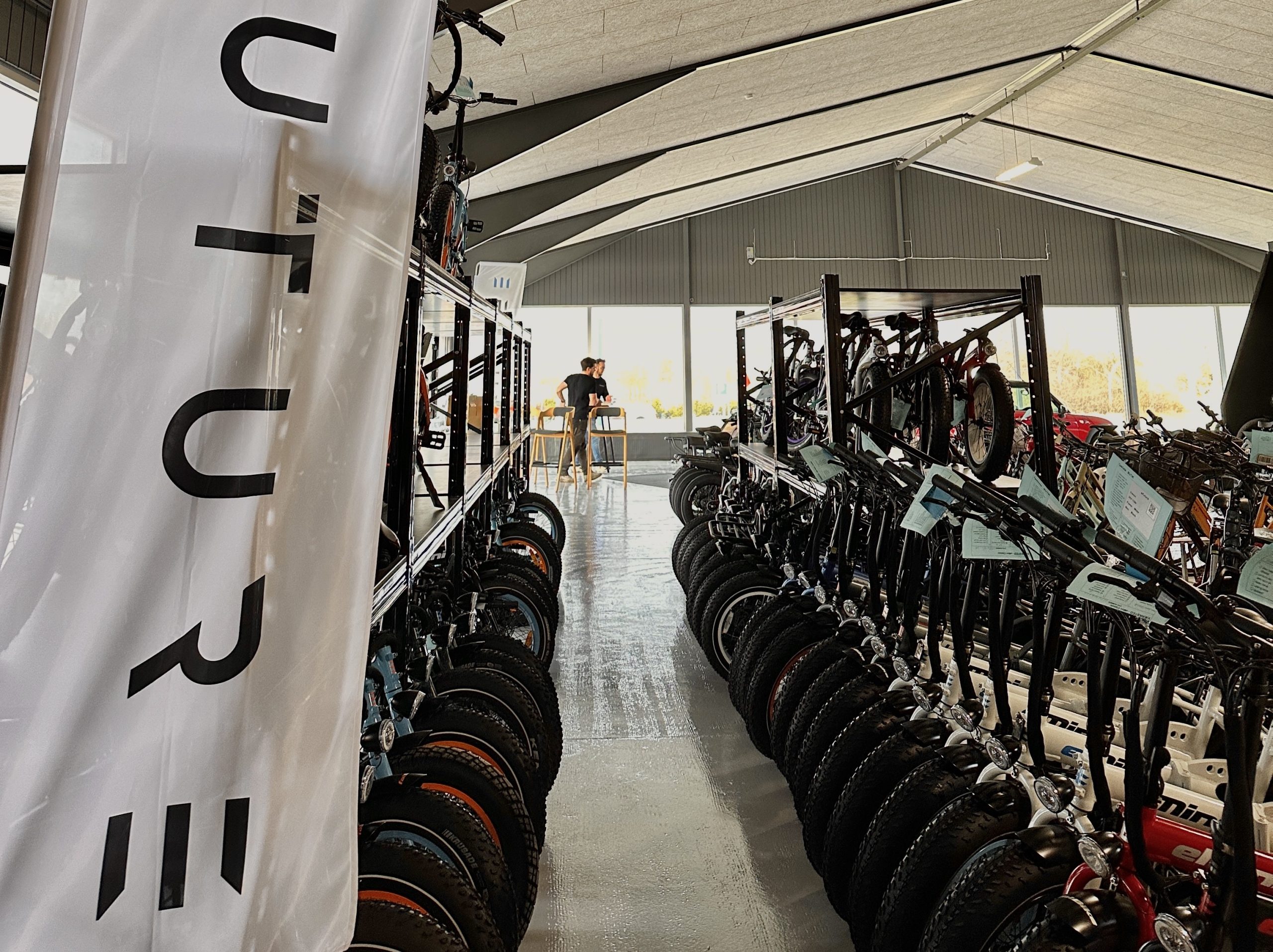 Showroom 2 scaled